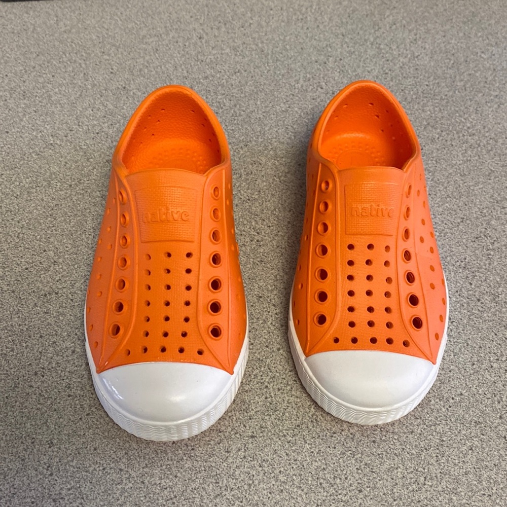 💥 NWOT Native Jefferson style size 9